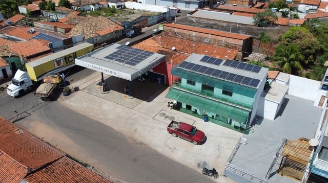 Sistema de 4,05 kWp, com 10 módulos instalados em Santa Inês/MA