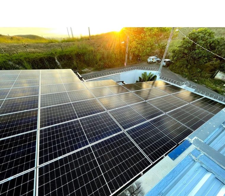 Sistema de 9,81 kWp, com 16 módulos instalados em Lagoa dos Três Cantos/RS